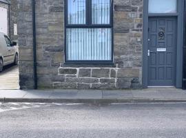 Harbour quay, hotel in Wick