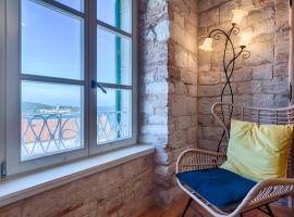 Apartment Lilly (Central, seaview, heritage)