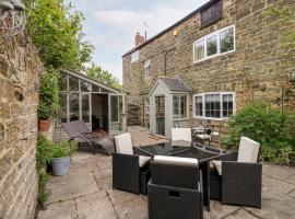 Christmas Cottage, room in Alfreton