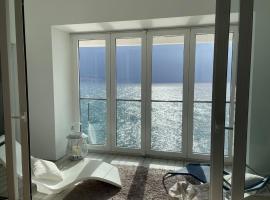 First row to the sea - Nautilus Deluxe Apartment, apartment in Opatija