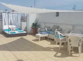 Casablanca Penthouse Apartment with private roof terrace 70m2
