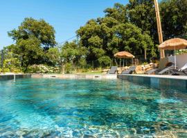 Le Clos des Eucalyptus, hotell med parkering i Plan-de-la-Tour