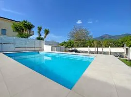 Terrazza sul Vesuvio con piscina