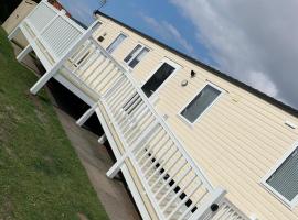 Seton Sands Haven Holiday Park - Platinum Caravan – dom przy plaży w mieście Prestonpans