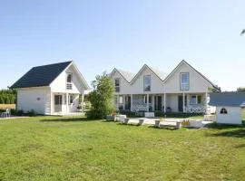 Terraced House near Baltic Sea and Golf Course