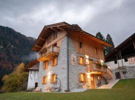 Pimont Alpine Chalet, hótel í Madonna di Campiglio