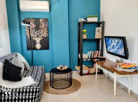 achzivacation Family Vacation Apt - 5mins to The Beach, cottage ở Gesher HaZiw