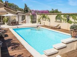 Gorgeous Home In Vernègues