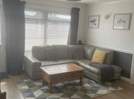 Chalet Bonair Spacious comfortable 2 Bedroom Chalet sleeping 4 Dartmouth, hotel Dartmouthban