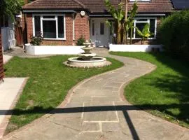 Self contained ensuite double bedroom with own entrance FREE OFF STREET PARKING
