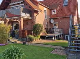 Schöne offene Ferienwohnung mit großer Terrasse., hotel v destinaci Bad Münder am Deister