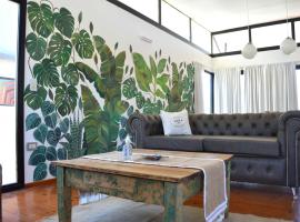 Lago Manso, hotel in Potrero de Garay