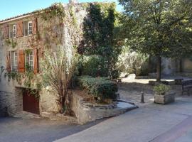 Catalan Cottage terrace and secure garage, maison de vacances à Rigarda