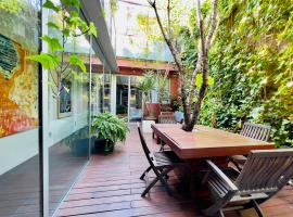 ArtlifeBCN Urban Oasis Apartment