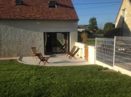 La Grange de la Chaise, casa vacanze a Saint-Georges-sur-Cher