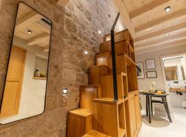 Superior 1 BR Apartment Gabriela next to Buža beach, hotel in Dubrovnik