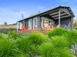 Kaitipu - Papamoa Hills Holiday Cabin