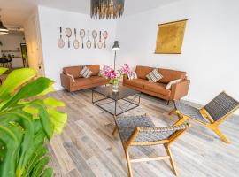 CAN MARTINEZ Calella Beach Boutique Apartment, hôtel pour les familles à Calella