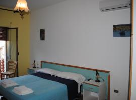 B&b La Scogliera, bed and breakfast en Le Castella