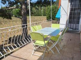 Domaine du gros pata, Cottage in Vaison-la-Romaine