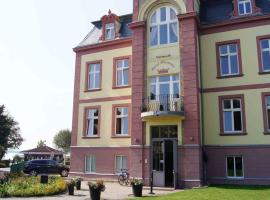 Müritz Hotel Harmonie – hotel w mieście Waren