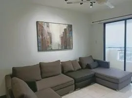 3 Rooms 10 pax VKA near LRT Axiata Bkt-Jalil IMU APU