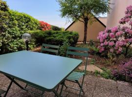 Le DenysPuech 55m2 plein centre avec jardin!, hotel en Rodez