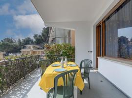 Apartment Rocce di Capo Mimosa by Interhome, hotel in Cervo