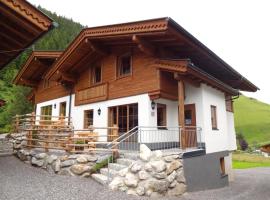 Alois & Elisabeth, Chalet, hotel in Tux