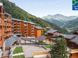 Résidence Pierre & Vacances Premium les Crets, hotel near Plattieres 1 Ski Lift, Les Allues