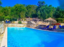 Villa Alkinoos, hotel with parking in Gaios