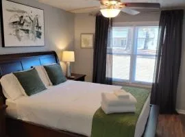 Uptown Landing a Lovely 2 br 2 bth condo midtown.