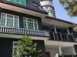 SWAT HILL VIEW RESORT- only for families, hotel in Swat