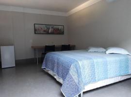 STUDIO CENTRAL IV, hotel ieftin din Cascavel