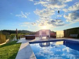 Villa Moura - Pool & Jacuzzi
