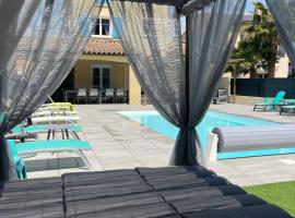 Maison 8-10 pers avec piscine aux portes de St Aygulf, holiday home in Fréjus