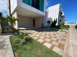 Duplex em Guarapari com piscina privativa!, hotel in Guarapari