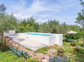 Casa en olivera a 3 km de la costa, casa vacacional en El Perelló