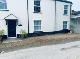 Little Bere apartment, holiday home in Lifton