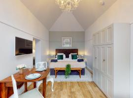 Hidden Jewel Retreat, spa hotel in Budleigh Salterton