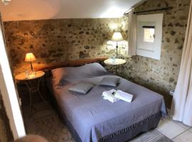 Chambre d'hôtes LOU PATACLET, ubytovanie typu bed and breakfast v destinácii Charols