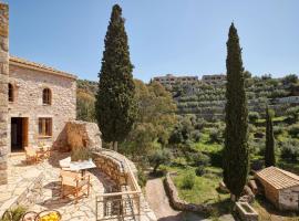 Petreas Castle, casa o chalet en Kardamyli