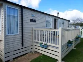 Shorefield Country Park Self-Catering Holiday Home