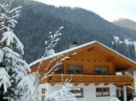 Ferienwohnung Maria Erlsbacher, ski resort in Sankt Veit in Defereggen