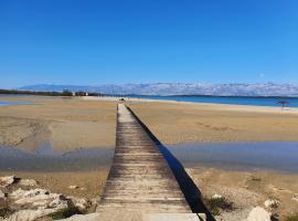 닌에 위치한 호텔 Apartments Cesare