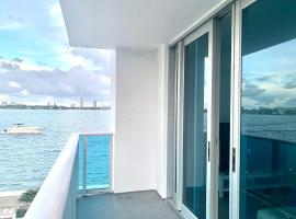 Great private room, homestay in Miami Beach