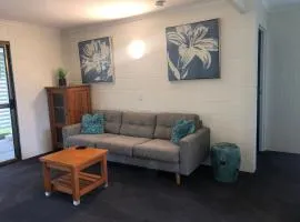 26 Rumbalara Avenue Rainbow Beach Aircon Walk To Beach