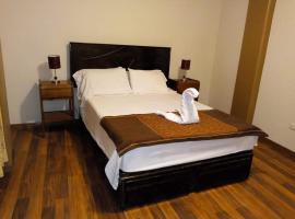 Hostal Mirador Korichaska, hotel in Puno