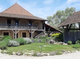 Gîte Chez Léo, alojamento para férias em Varennes-sur-le-Doubs