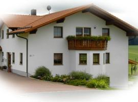 Haus "Panorama", hotel with parking in Hohenau
